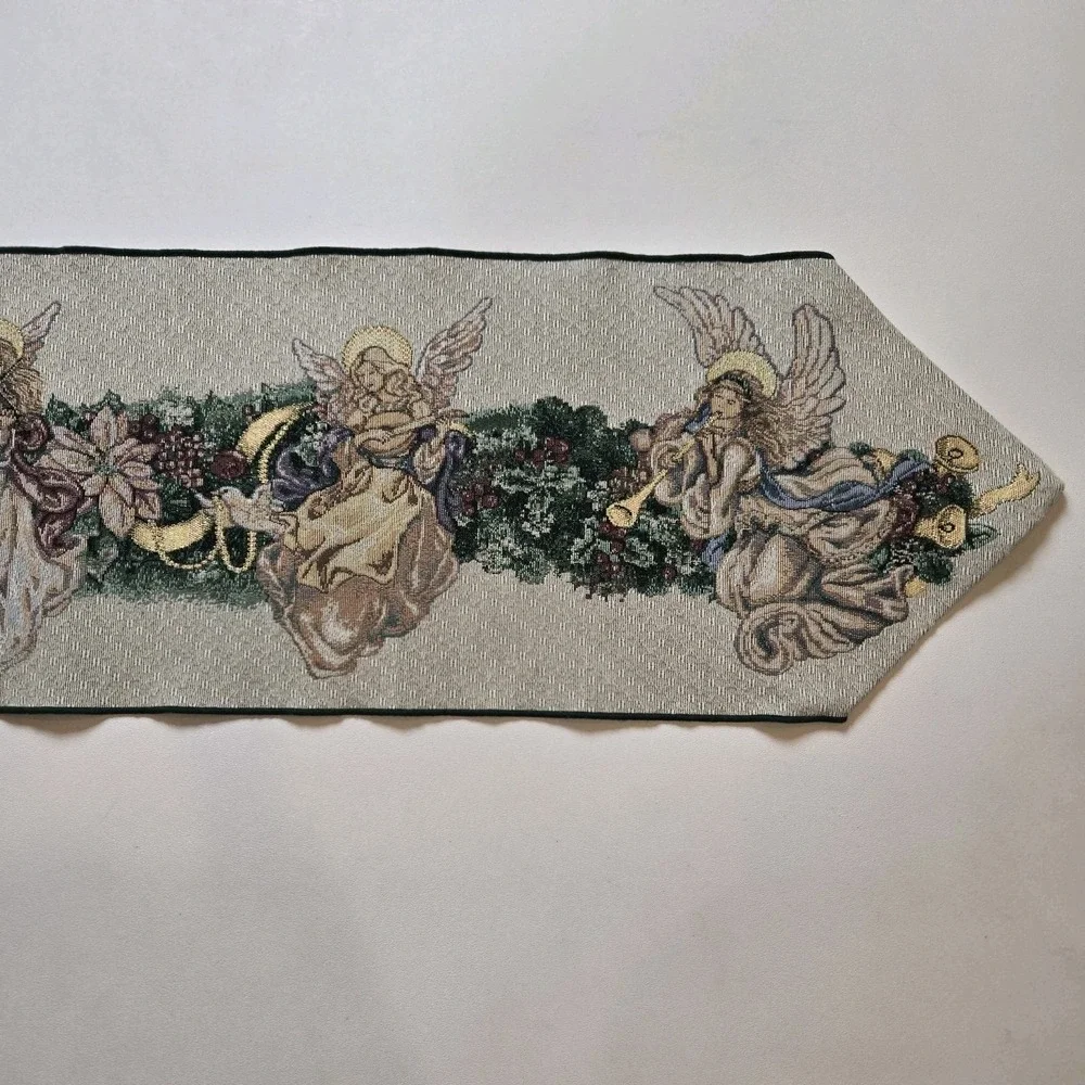 Tapestry Table Runner Christmas Angel Wreath 13X72 Green‎ USA Made Glitter Long